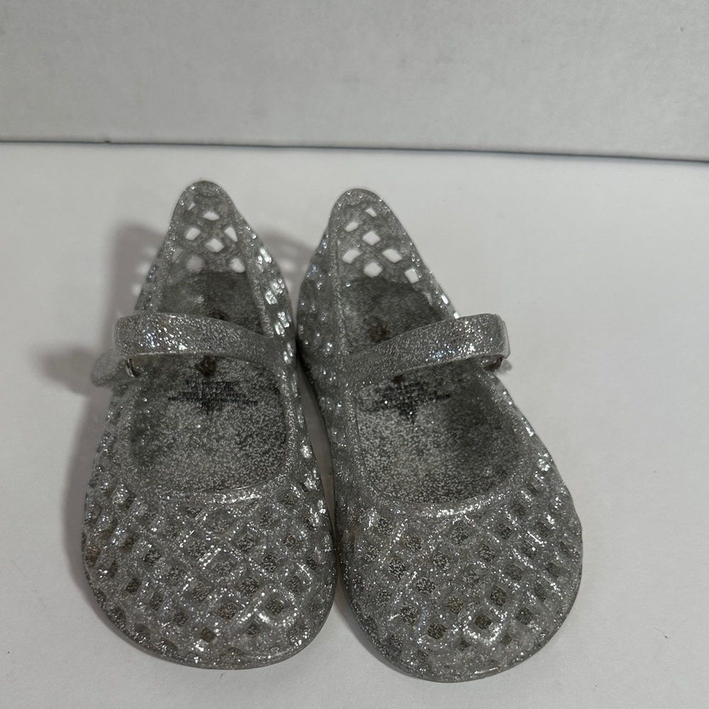 Old navy silver glittery jelly sandals size 6-12 months